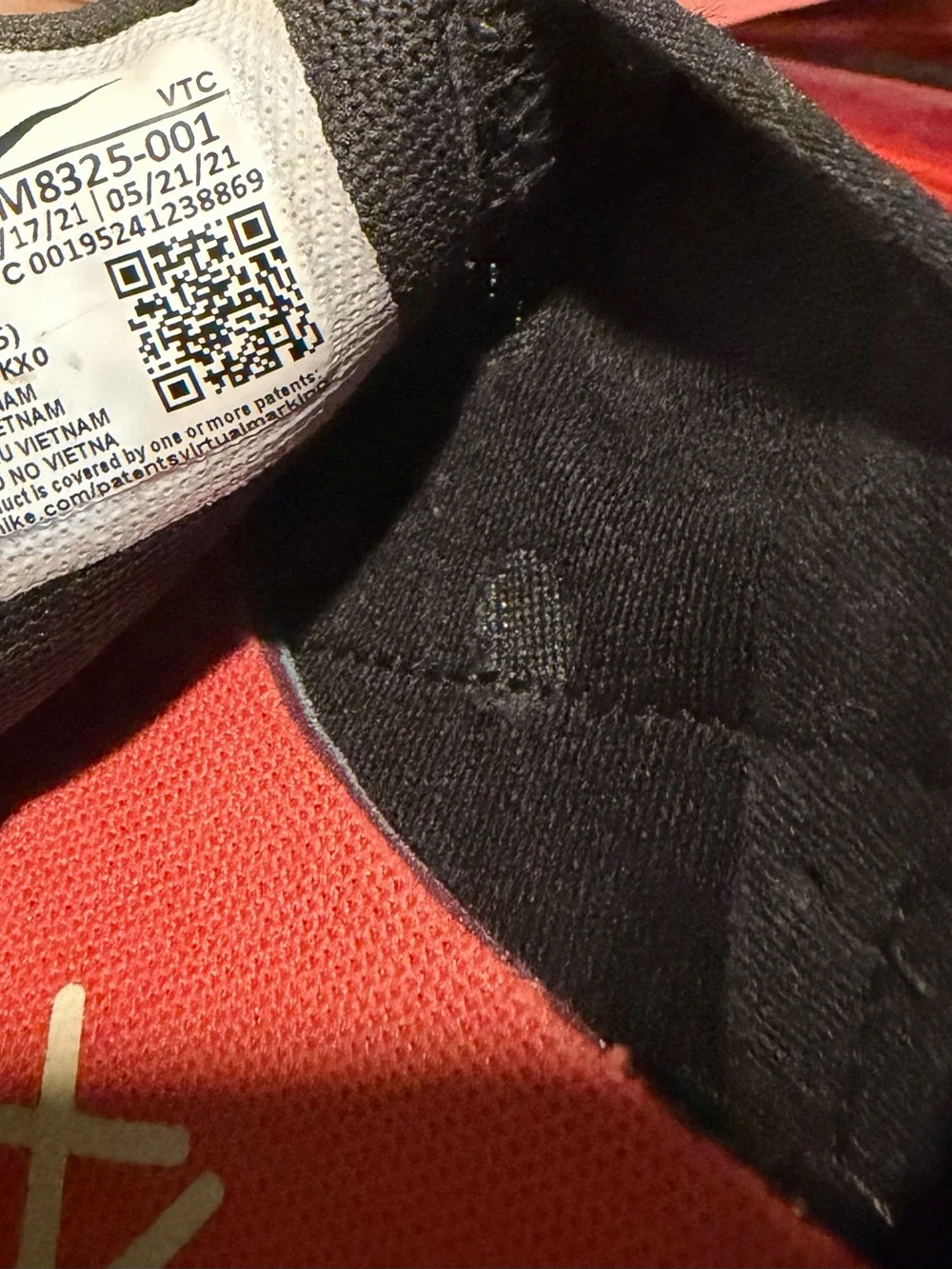 Nike Sneakers Black and Red Interior